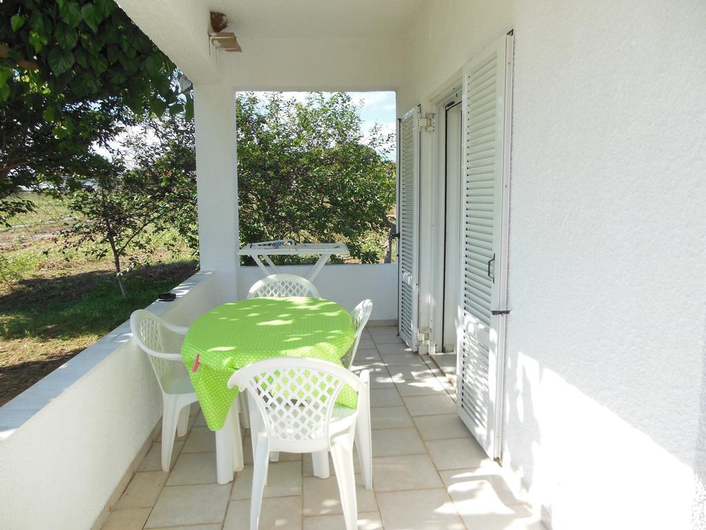 Helonata Apartments Arkoudi Extérieur photo