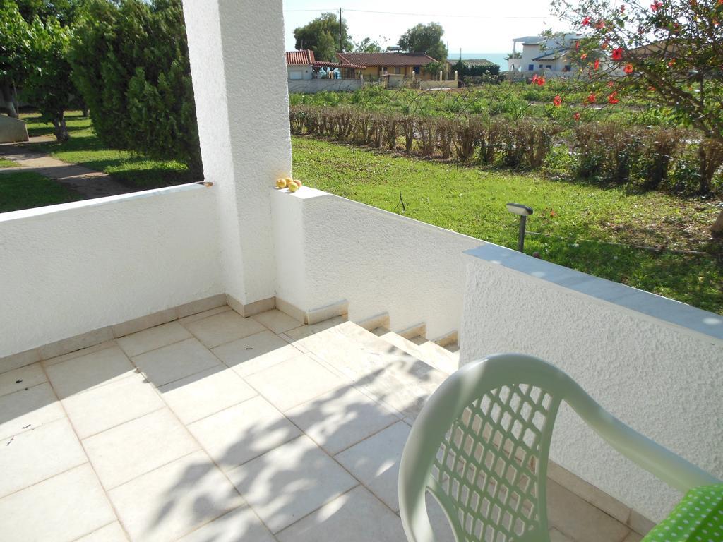 Helonata Apartments Arkoudi Extérieur photo